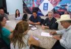 Prefeito empossa nova diretoria da Associação dos Feirantes de Três Lagoas