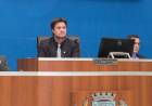 Vereador André  Bittencourt solicita bancos no parquinho do balneário  municipal em Tres Lagoas