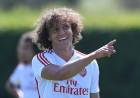 David Luiz renova contrato com o Arsenal para a próxima temporada europeia