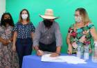 Prefeito Angelo Guerreiro dá posse às integrantes do Conselho Municipal dos Direitos da Mulher