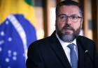Ernesto Araújo chama aborto de ‘barbárie’ e critica legalização na Argentina