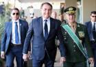 Bolsonaro: Forças Armadas decidem se povo vai viver em uma democracia ou ditadura