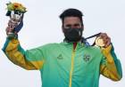 Ítalo Ferreira é ouro em Tóquio e 1º campeão olímpico no surfe