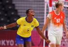 Handebol: seleção feminina derrota Hungria nos Jogos de Tóquio