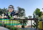 Justiça eleitoral proíbe boneco de 10 metros de Bolsonaro em comitê de Campo Grande