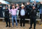 Prefeito Angelo Guerreiro e secretário de Governo são homenageados durante troca de comando do 2º Grupamento da Polícia Militar