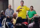 Dr. Ruy Costa pré candidato a prefeito participa de reunião com moradores na residência da pré candidata a vereadora Elida Silva