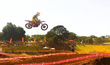 Campeonato de Motocross agitou Três Lagoas e reuniu melhores pilotos do Mundo