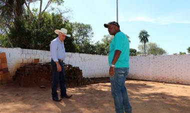 Cemitério do Distrito Arapuá é contemplado com projeto de túmulos sociais e comerciais