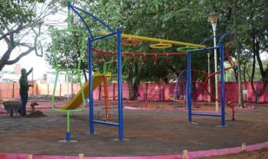 Parquinho da Lagoa começa a ser instalado e será entregue nos próximos dias