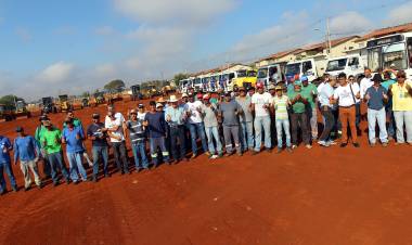 Região dos bairros Novo Oeste e Vila Verde recebe “Campanha Meu Bairro Limpo”v
