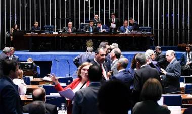 Senado aprova reforma da Previdência em segundo turno