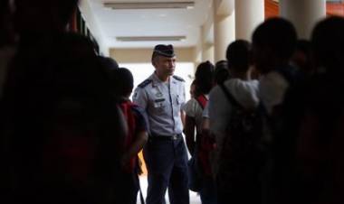 DF: alunos de escolas militarizadas terão de prestar continência