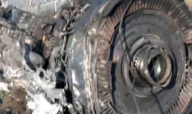 Caixas-pretas de avião que caiu no Irã são achadas; país se recusa a entregá-las 