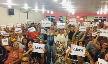 [CE] Aposentados não abrem mão do reajuste de 12,84%