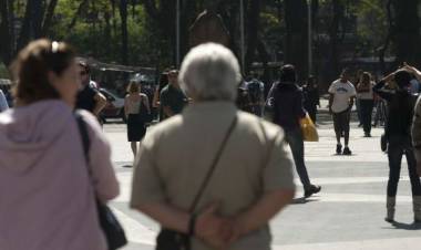 Com isolamento, exposição ao sol não deve ser esquecida; importância está na produção da vitamina D