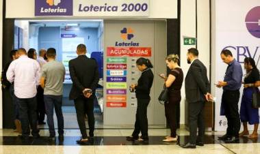 Governo define lotéricas e igrejas como atividades essenciais