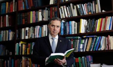 ‘Impeachment é a última opção’, afirma Barroso