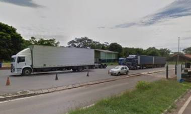 Caminhoneiros e motoristas profissionais começam a ser vacinados contra a Gripe, amanhã, terça-feira (12), no Posto Fiscal de Jupiá