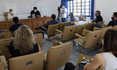 Comitê delibera pela intensificação da fiscalização no final de ano e restrição de atividades de recreação coletivas