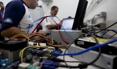 MEC homologa novas diretrizes para educação profissional e tecnológica