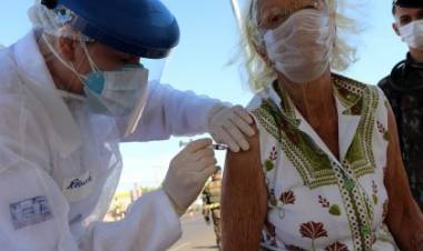Saúde realiza Dia D de vacinação contra gripe H1N1 em três locais estratégicos de Três Lagoas