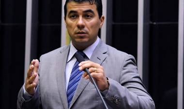 PTB ajuíza pedido de cassação do deputado Luis Miranda