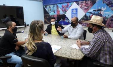 Prefeito de Três Lagoas assina decreto atualizando medidas de prevenção contra a COVID-19 conforme a escala de classificação de risco do PROSSEGUIR
