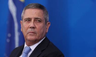 General Braga Netto avisou Arthur Lira que não haverá eleições em 2022 se não houver voto impresso