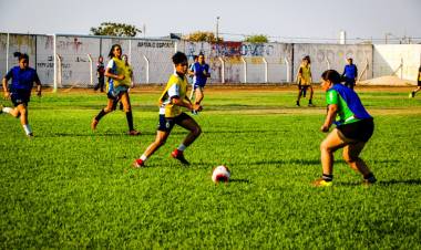 Torneio Seletivo para Estadual Feminino de Futebol bate recorde de inscrições e CEC inicia treinamentos