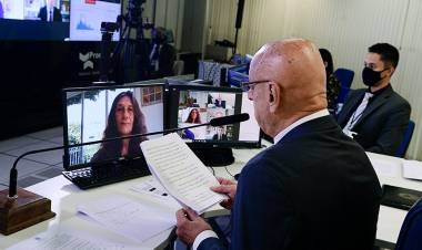 Polícia federal fez 14 recomendações ao TSE pelo voto impresso, diz relatório da PF Fonte: https://horabrasilia.com.br