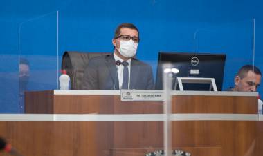 Dr. Cassiano propõe agendamento de consultas por app