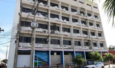 Prefeitura decreta ponto facultativo nas repartições públicas municipais, no próximo dia 14