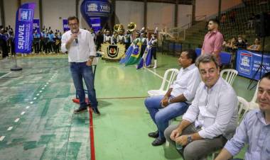 Dr. Cassiano Maia prestigia a solenidade de abertura dos JET’s 2022 em Três Lagoas