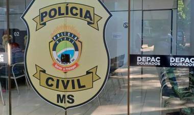 Morador de cidade do MS é rendido por dupla armada ao chegar em casa