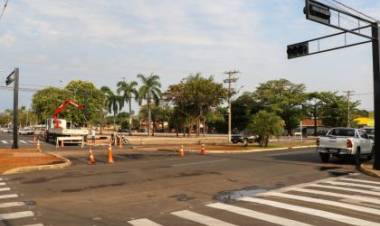 Semáforos serão instalados nos cruzamentos das Avenidas Filinto Müller, Rosário Congro, Clodoaldo Garcia e Custodio Andries