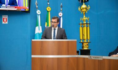 Doutor Cassiano Maia faz indicações para melhorias em infraestrutura