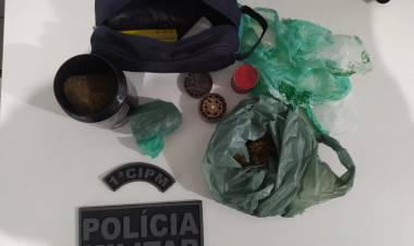 Polícia Militar na Operação Carnaval realiza abordagem à motocicleta e prende traficante em Bonito