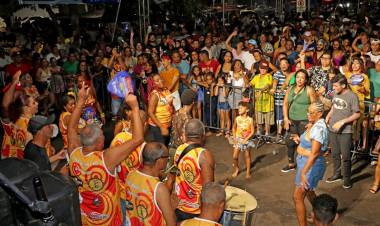 CarnaTrês 2023 – Terceira noite contagia público com todos os ritmos carnavalescos e apresentação do bloco “Pagodeiros Somos Nós”