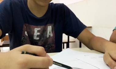 Cultura abre vagas para aulas de dança de salão e desenho artístico