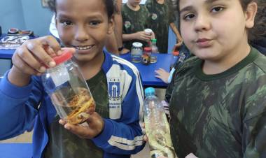 Projeto Florestinha de Amambai participa de formação sobre animais peçonhentos para multiplicação do conhecimento durante os trabalhos de Educação Ambiental que realizam