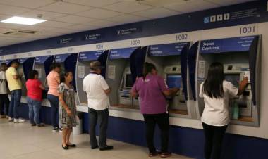 Agências bancárias ficam fechadas no feriado de segunda-feira