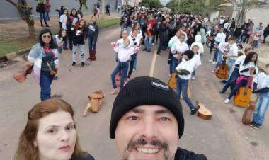 Desfile Cívico em comemoração aos 108 anos de Três Lagoas leva 6 mil pessoas para a Esplanada NOB