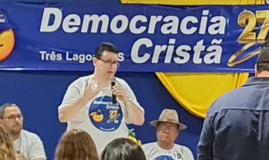 Dr. Ruy Costa Neto Pré Candidato a prefeito de Três Lagoas reúne mais de 600 pessoas em evento do DEMOCRACIA CRISTÃ - DC 27