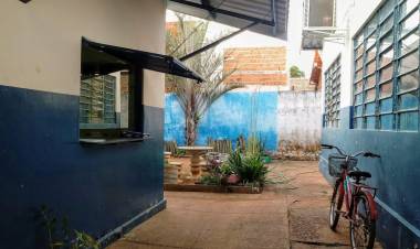  Professor sofre tentativa de agressão física com barra de ferro  no Colégio José Ferreira 