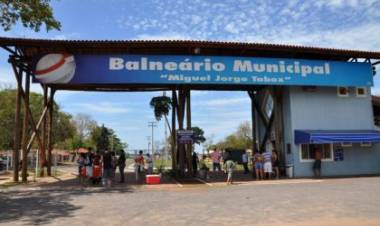 Prefeitura de Três Lagoas inicia, na segunda (13), reforma da rampa para barcos do Balneário Municipal