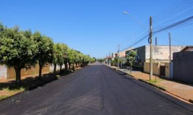 Prefeitura de Três Lagoas conclui asfalto da Rua Coronel João Gonçalves de Oliveira