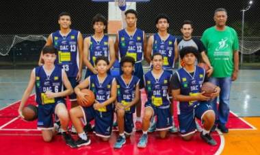 Escola Dom Aquino conquista o título do basquete masculino nos Jogos Escolares Três-Lagoenses 2025