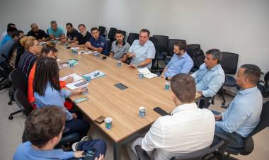 Vereadores recebem representantes da Sanesul e MS Pantanal