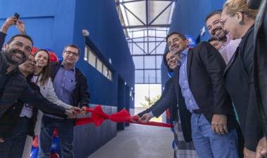 Vereadores prestigiam inaugurações de espaços para Projeto Escola de Tempo Integral (PROETI)  